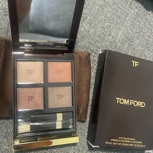 Tom Ford eyeshadow quad in Bodyheat